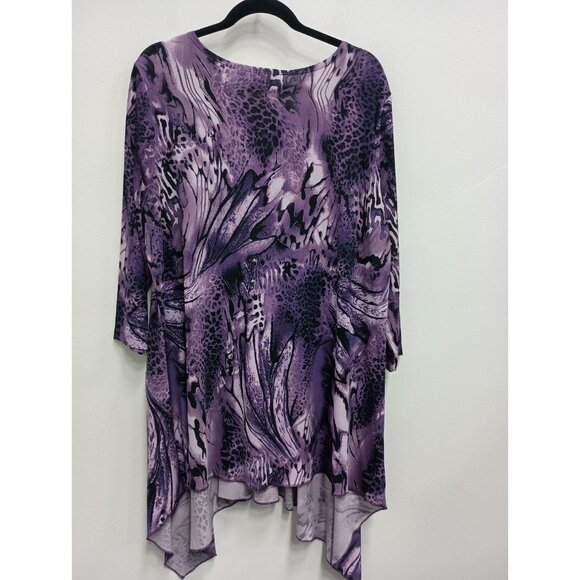 Attitudes By Renee Womens Wearable Art Tunic Top 1X Purple Floral Asymmetrical - Picture 6 of 7